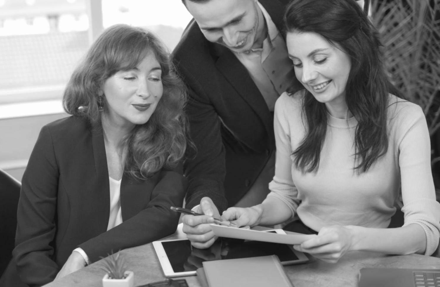 Planificación financiera personalizada y estrategias de ahorro efectivas para el futuro